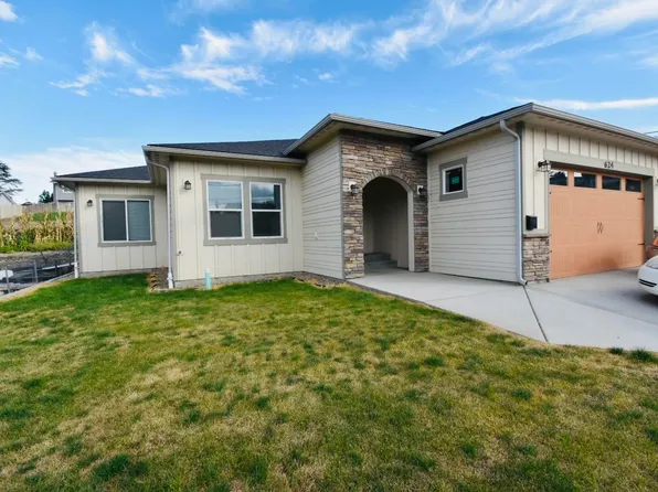 624 Ravine Dr, Sunnyside, WA 98944