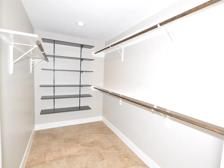 26983 Crown Haven Dr — Photo 18