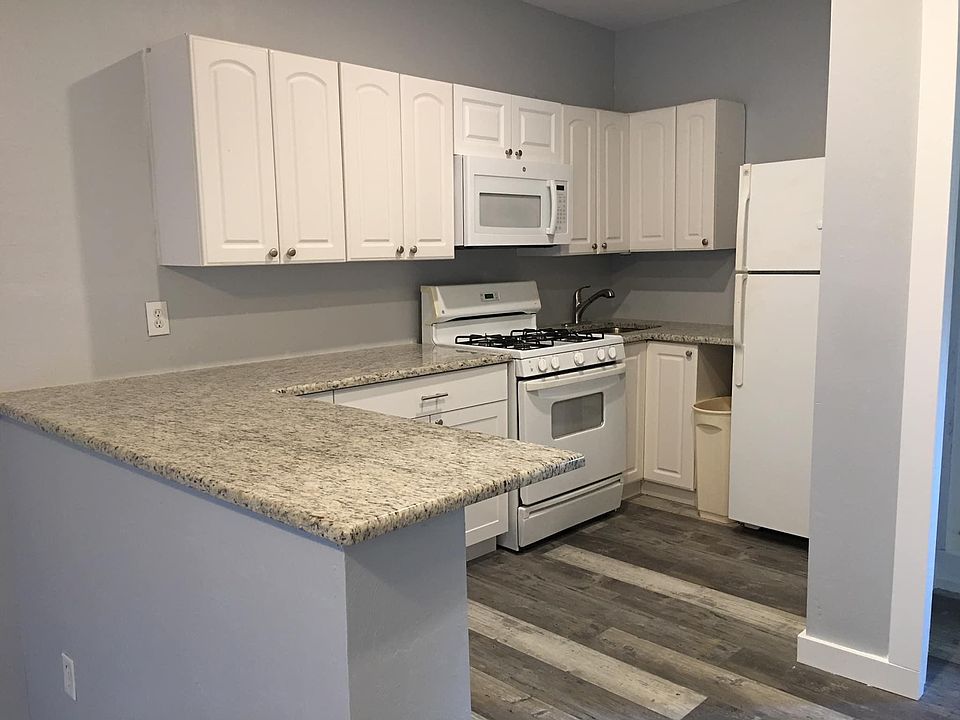 1st image of 5357 Coral Wood Dr