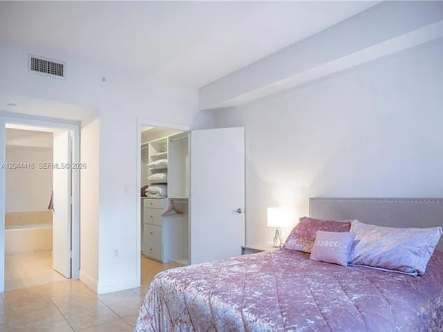 19900 E Country Club Dr #318 — Photo 4