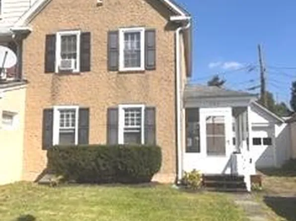 202 Paris Ave, Brooklawn, NJ 08030