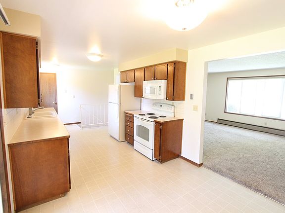 4th image of 14216 Sunnyside Dr
