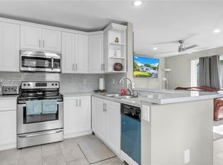 5624 Taylor St, Hollywood, FL 33021