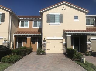 386 Reed Grass Dr, Oviedo, FL 32765