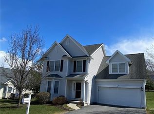 121 Logging Trail Rd #121, Danbury, CT 06811