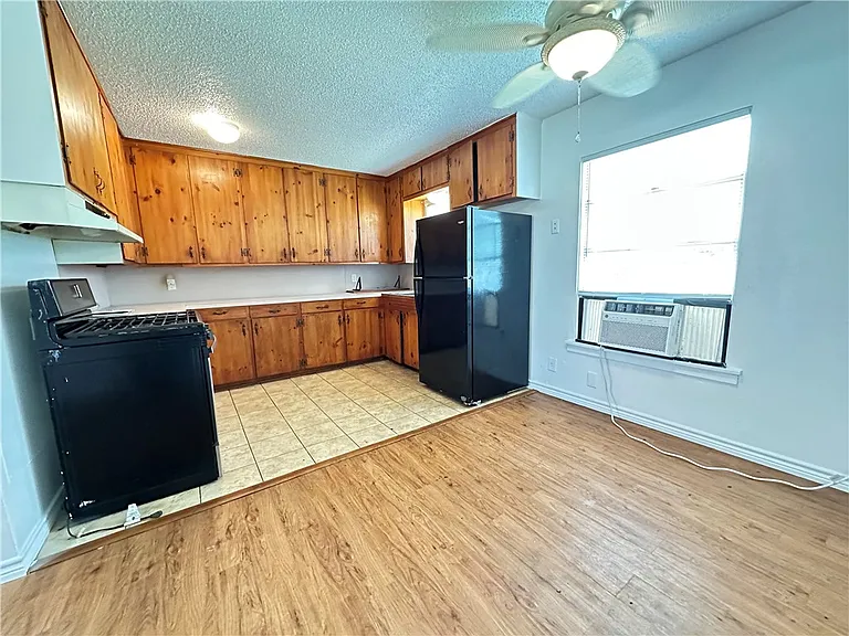 1213 W Terrace Blvd — Photo 9