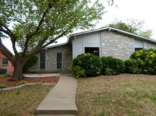 3116 Windsor Rd, Carrollton, TX 75007