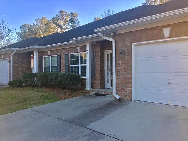 2nd image of 104 Manning Ct