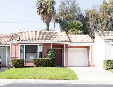 1887 Club Dr, Pomona, CA, 91768