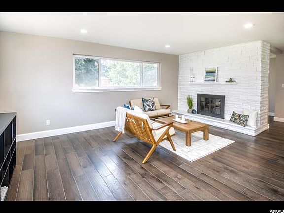 5th image of 2733 E Upland Dr