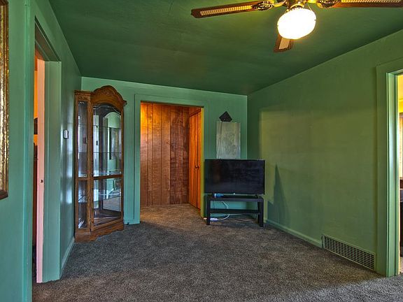 3rd image of 57148 Southshore Dr