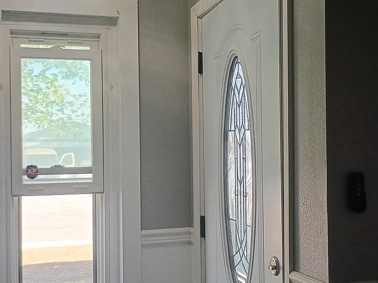 11125 Rome Beauty Dr — Photo 3
