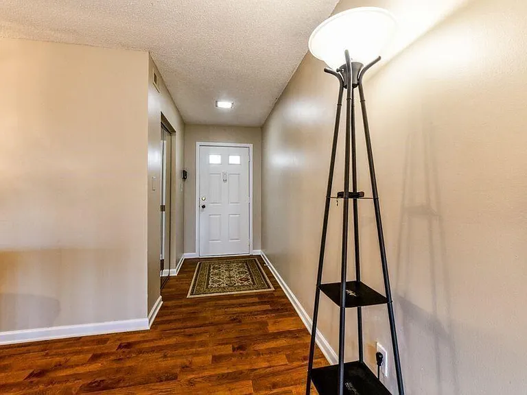 53 Doranne Ct SE #53 — Photo 5