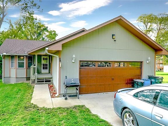 2nd image of 3004 N 58th St