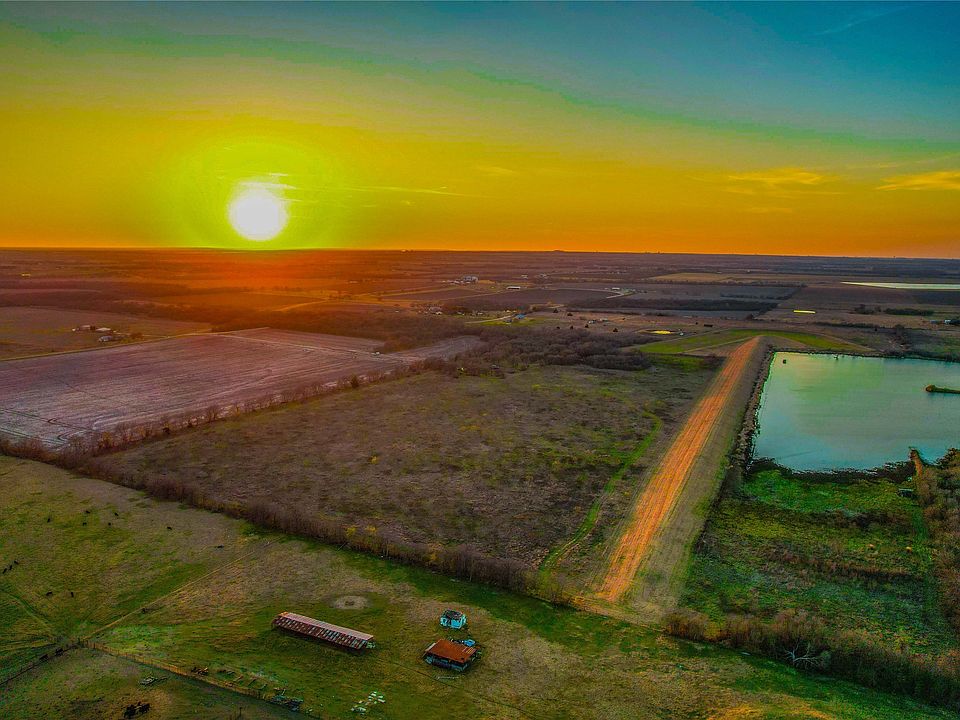 1st image of 4480 Cen Tex Loop