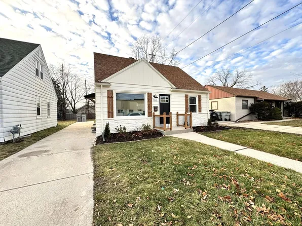 3061 North 74th STREET, Milwaukee, WI 53210