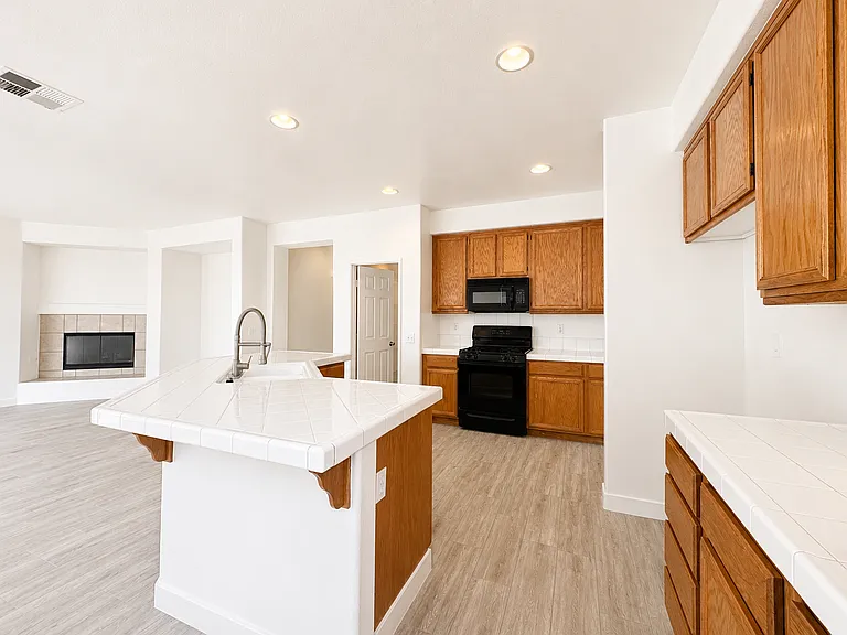 4420 Cloudywing Rd — Photo 9