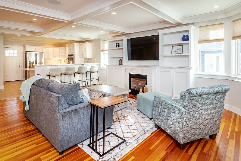 2 bed, $2,500 — Photo 4