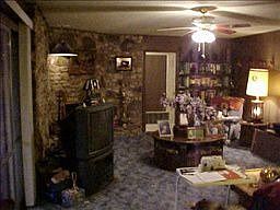 5th image of 145 Cynthia Dr