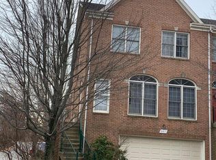 9417 Van Arsdale Dr, Vienna, VA 22181