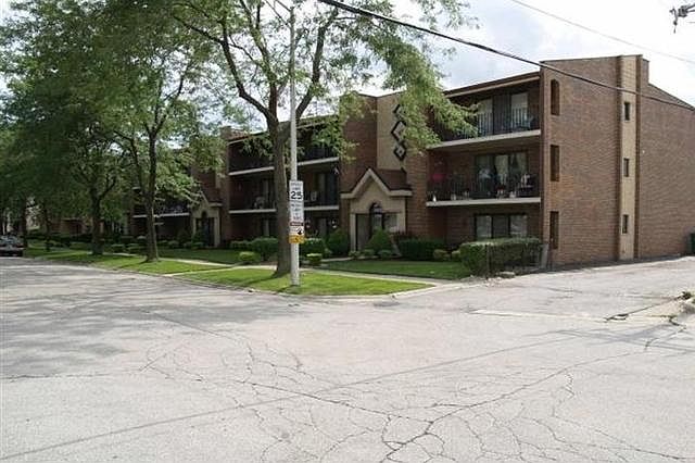 1st image of 10308 S Keating Ave APT C4