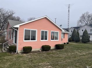 13500 Venetian Dr, Monroe, MI 48161