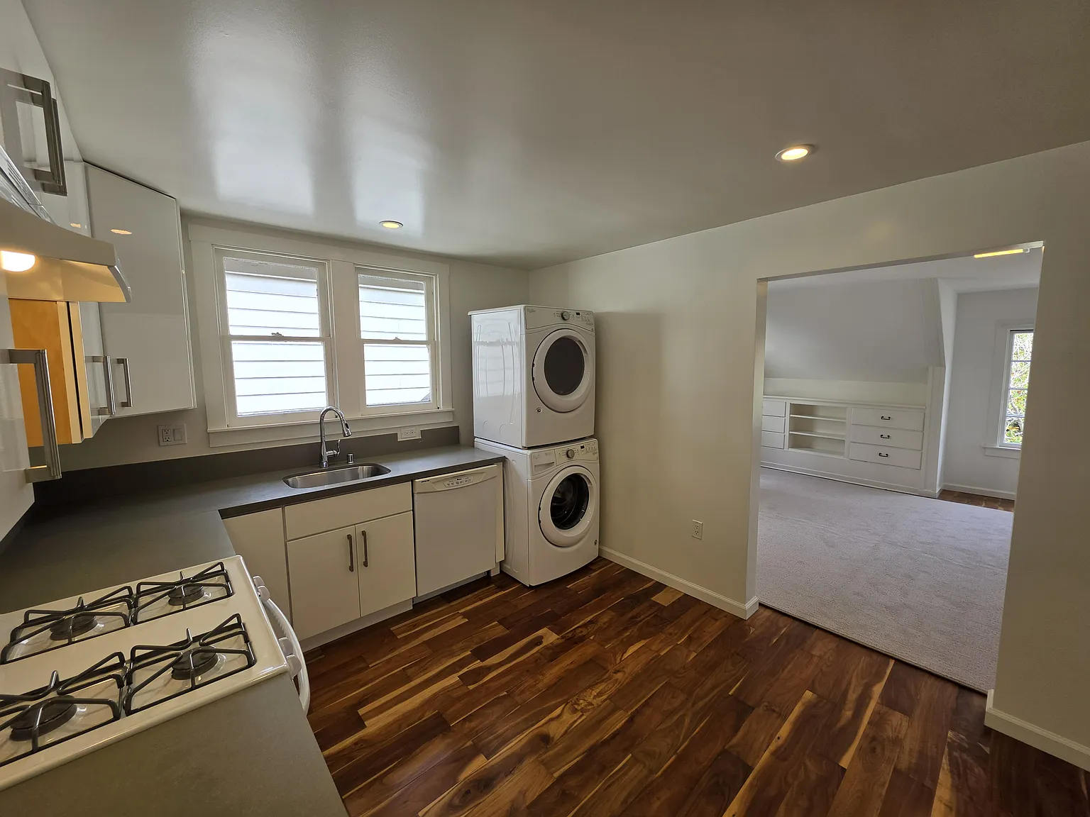 1 bed, 589 sqft, $2,895 — Photo 4