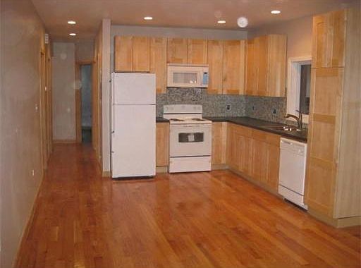 2nd image of 32 Freeman St #1