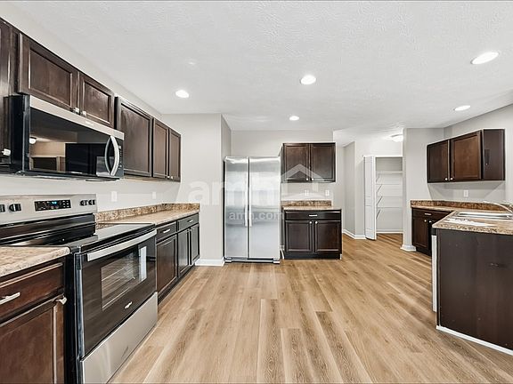 4th image of 7356 Caldwell Ln
