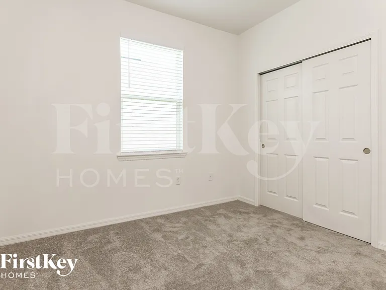 1240 Spokane Point — Photo 13