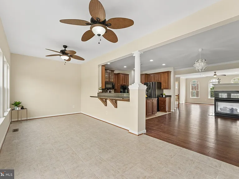 41712 Cynthia Ter — Photo 18