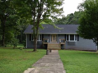 88 Cotton St, Scottsboro, AL 35769
