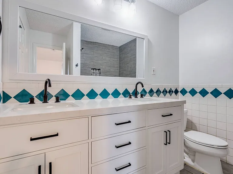 1306 Glenda Dr #A — Photo 3