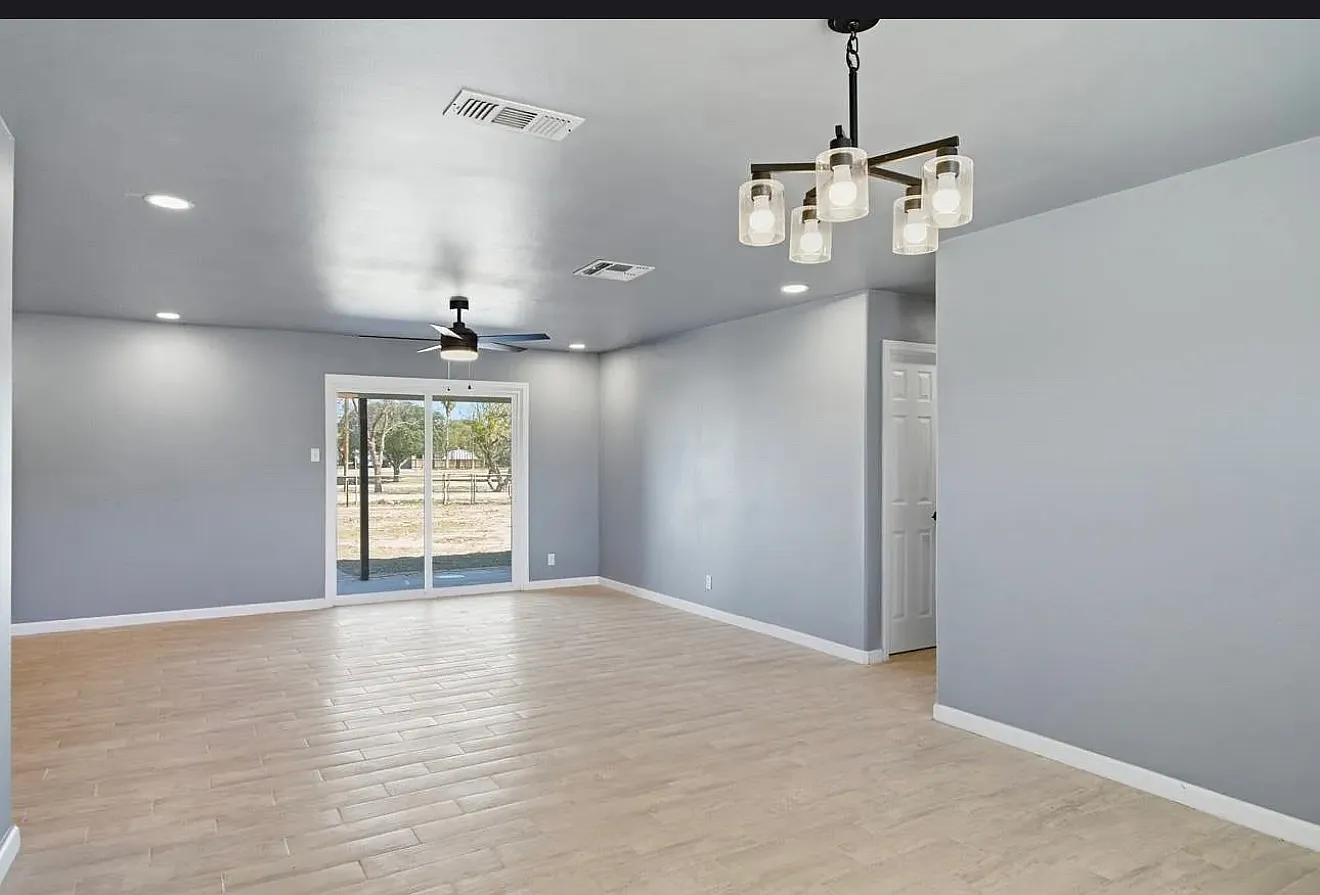 3 bed, 1441 sqft, $1,850 — Photo 2