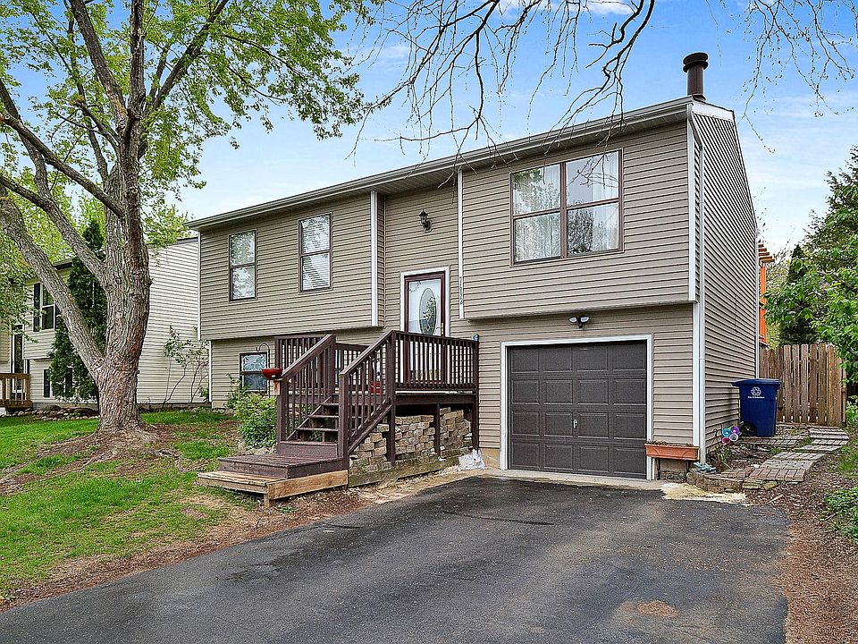 1st image of 7692 Whitneyway Dr