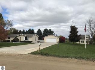 2839 E Millbrook Rd, Mount Pleasant, MI 48858