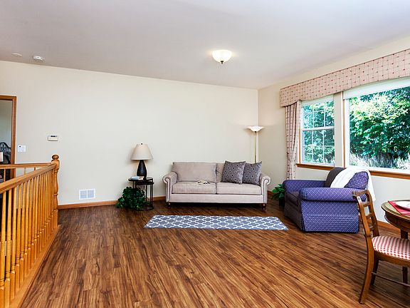 5th image of 2282 Meadowcroft Ln