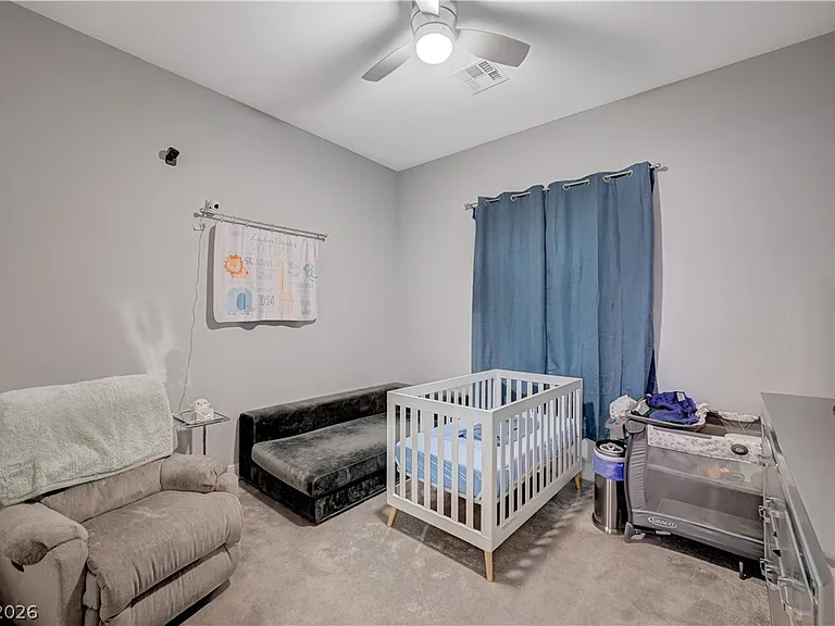 3943 Reyes Ave — Photo 24