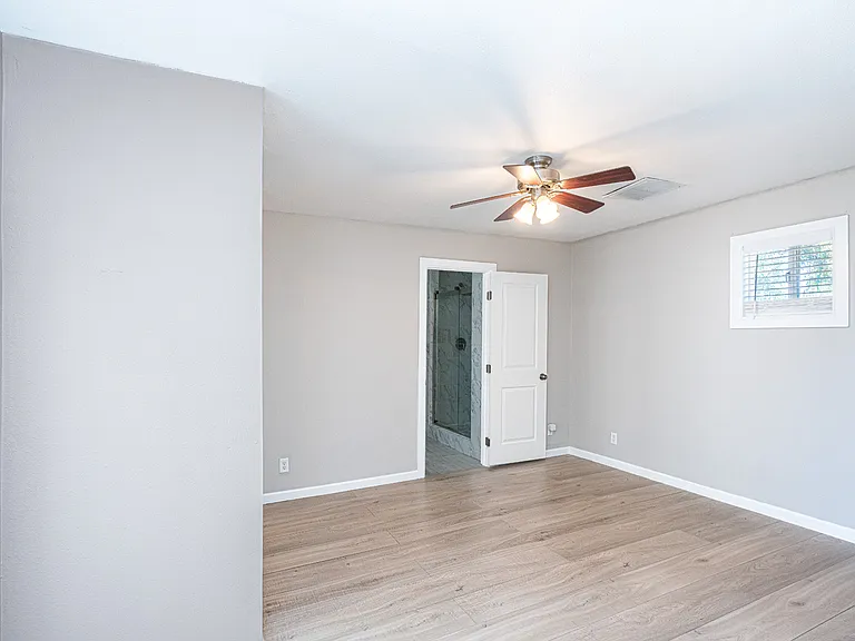 1512 S Beck Ave — Photo 16