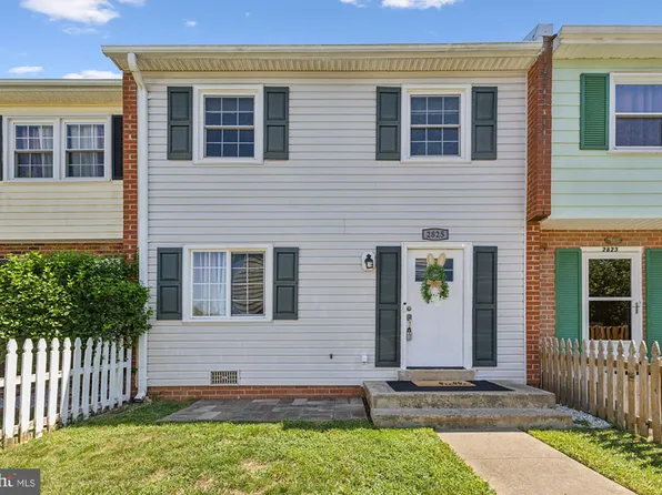2825 Banks Ct, Dumfries, VA 22026