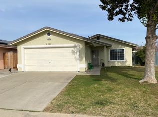 2887 Birch St, Livingston, CA 95334