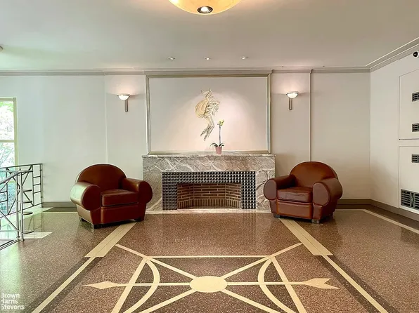 333 West 57th Street 302 image 19 of 20