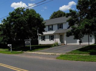 73 North St, Enfield, CT 06082