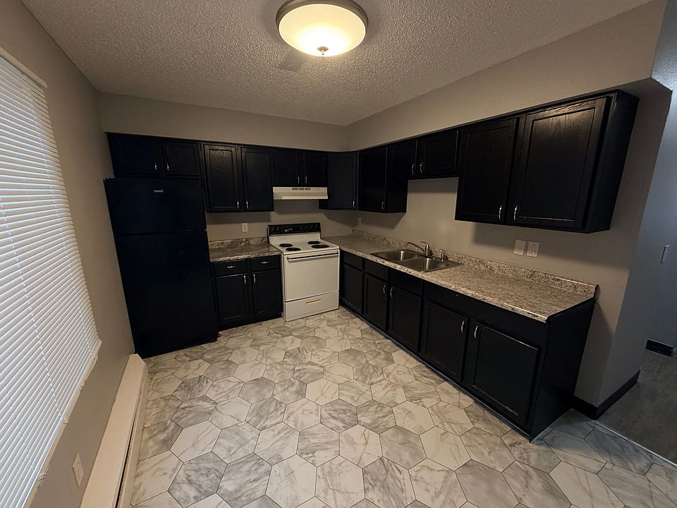 1st image of 2600 S Duluth Ave #2608