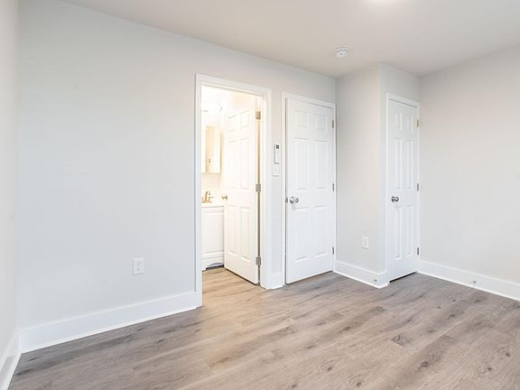 3rd image of 6051 N Norwood St #3