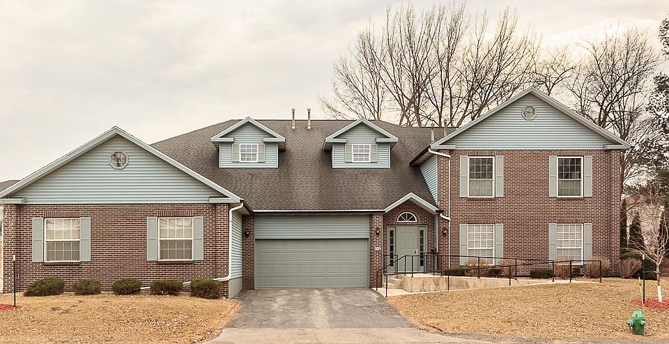 1st image of 4725 Westchester Dr NE #1