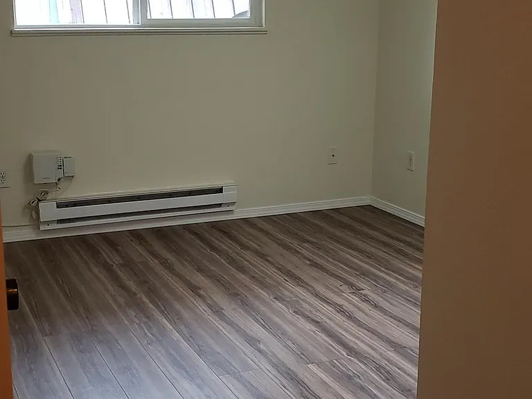 13930 SW Hazel St — Photo 23