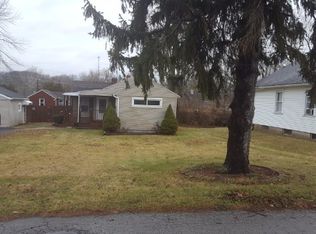 49 Traction Ave, New Lebanon, OH