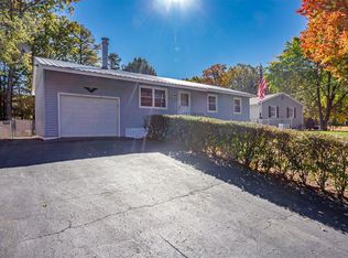 55 Trottingham Rd, Saratoga Springs, NY 12866