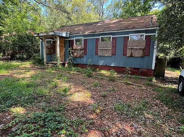 516 Mocking Bird Ln